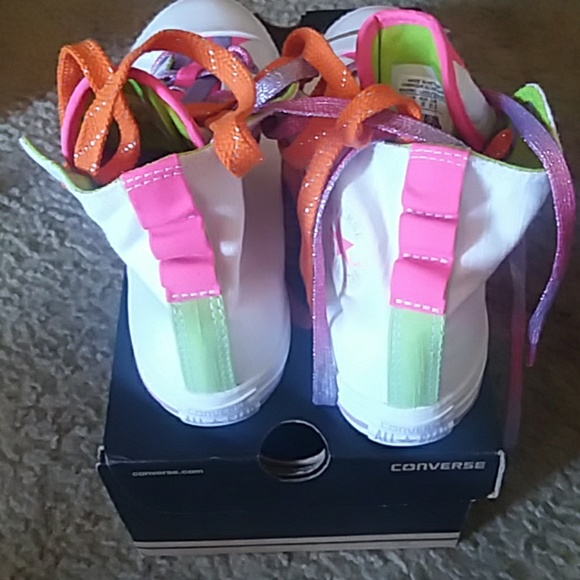 Converse Shoes - Picture 4 of 4